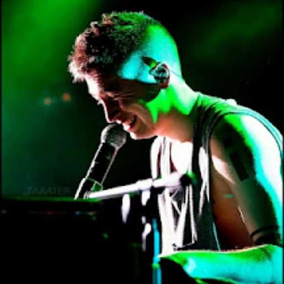 Meet your Posher, Tristin - Picture 4 of 6